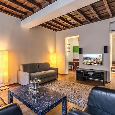 Appartement Domus Mondrian Luxury House à Rome Extérieur photo