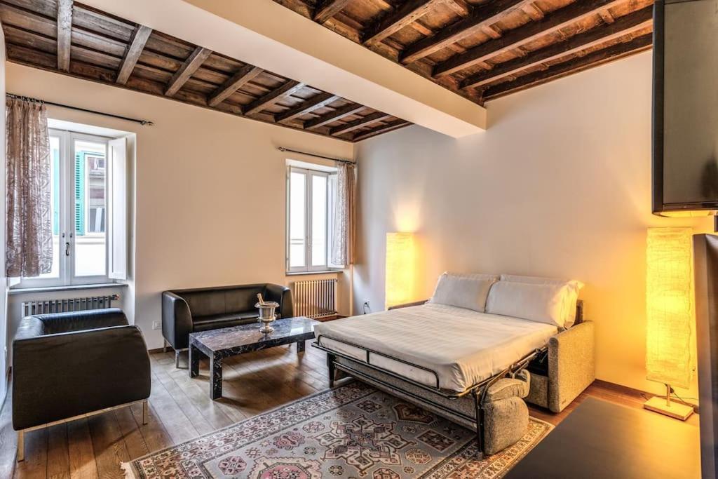 Appartement Domus Mondrian Luxury House à Rome Extérieur photo